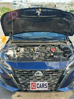 نيسان ألتيما